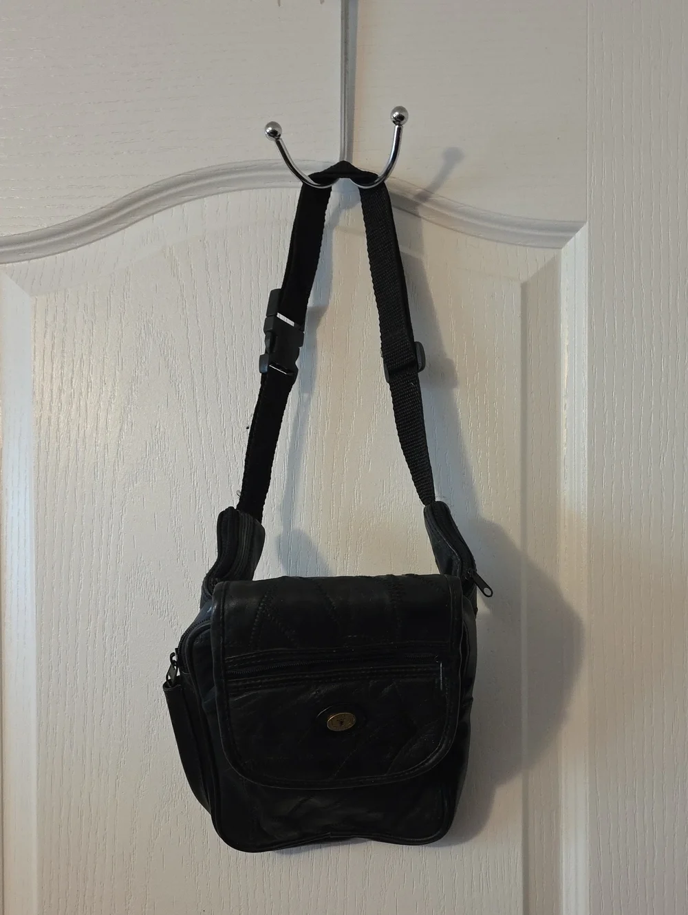 Vintage Classic Black Men's Crossbody Messenger Bag